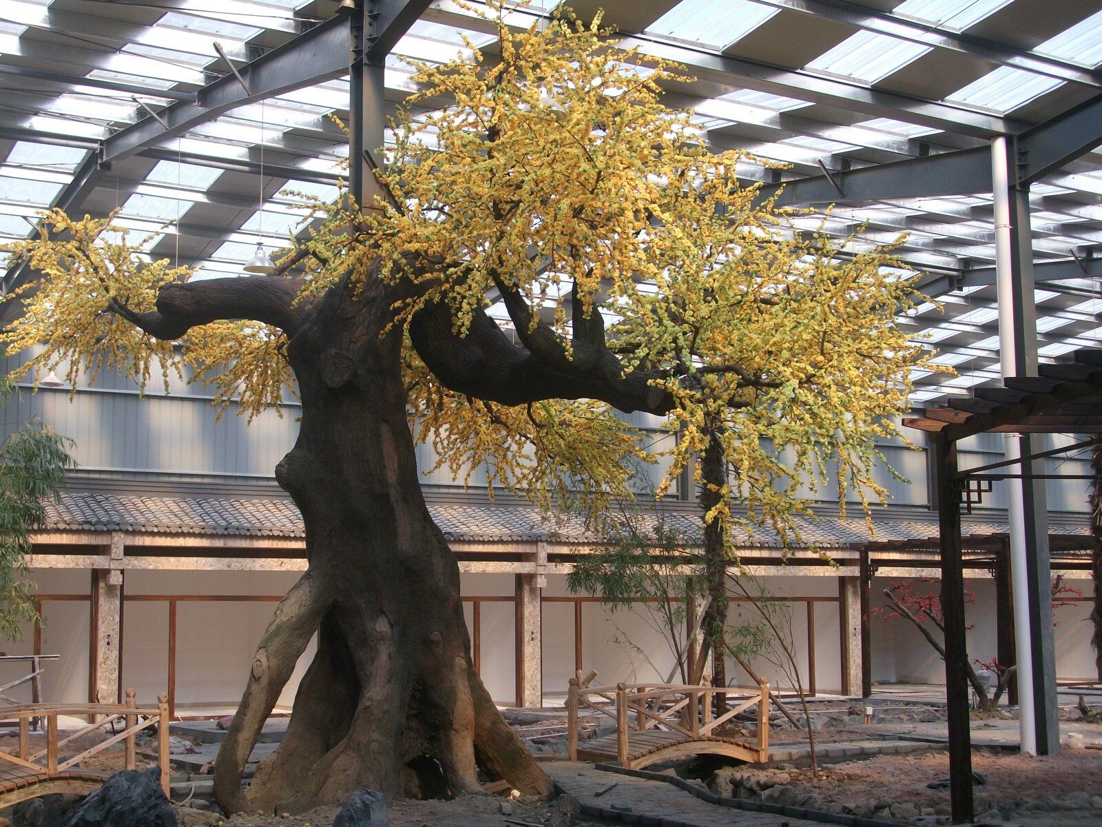 浙江常州三勤生態(tài)酒店仿真桃花樹工程